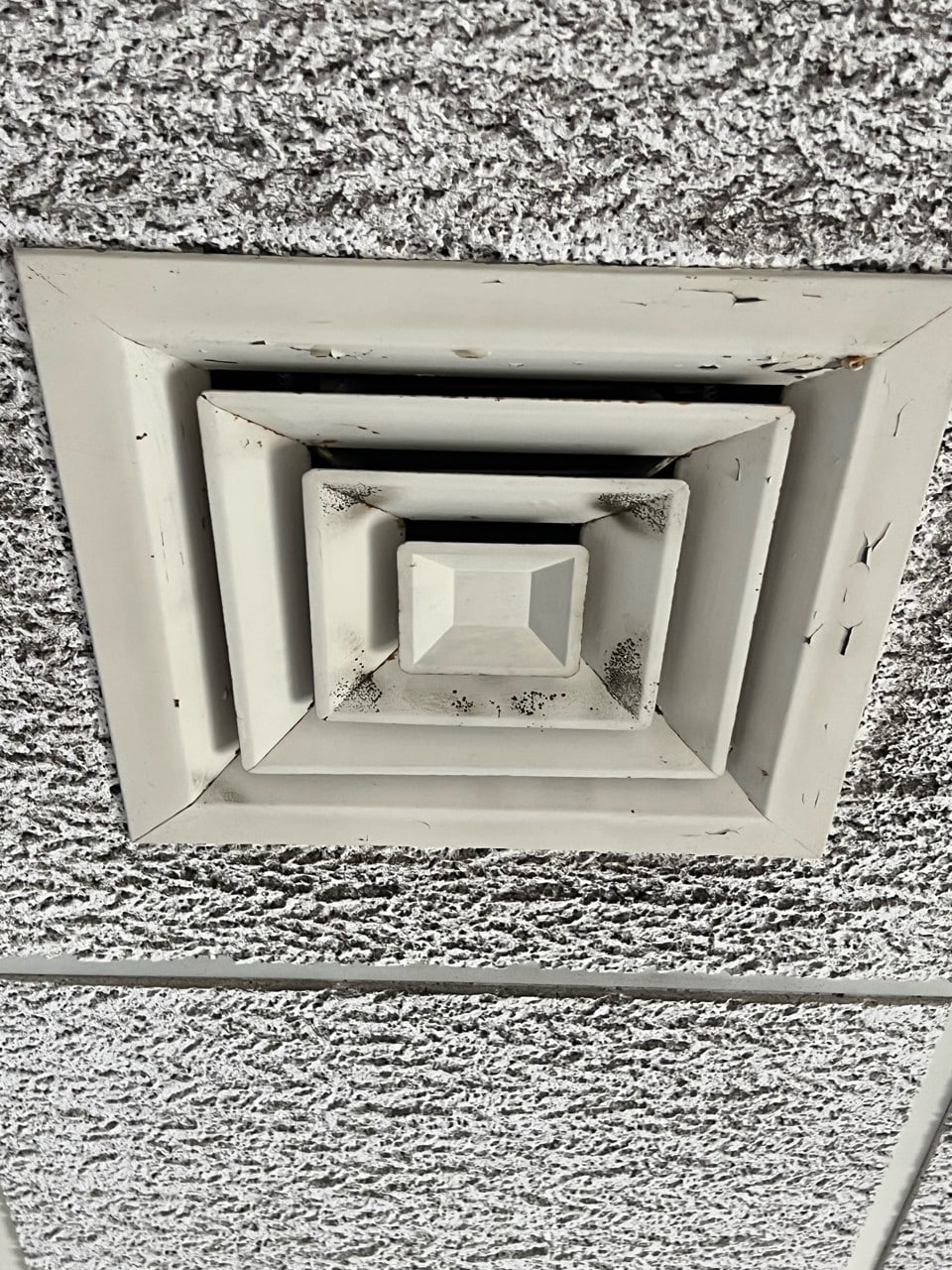 Save Money and Breathe Easier: The Benefits of Commercial Air Duct Cleaning